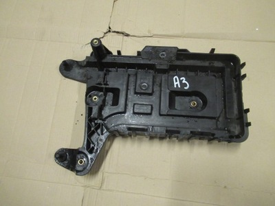 Audi a3 основание аккумулятор фото №1