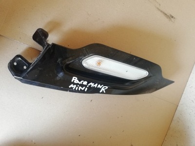Mini paceman r61 решітка поворотник правий фото №1