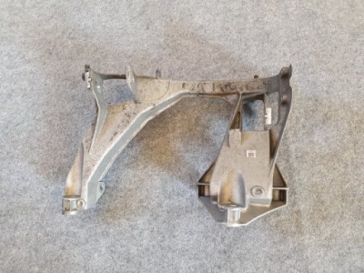 Porsche 981 718 boxster cayman кронштейн подрамник задняя фото №1