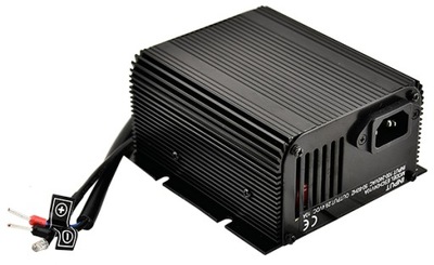 ŁADOWARKA BATERII DO WÓZKA PALETOWY EPT12-EZ