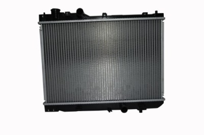 Радиатор mazda premacy 323 2.0 td 1999-05 nowa фото №1