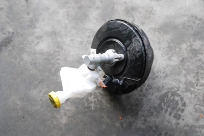 C3 iii 1.2 thp усилитель тормозов насос тормозная фото №1