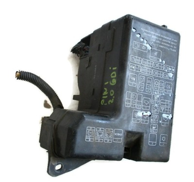 Pajero ii pinin коробка предохранителей 2,0 gdi фото №1