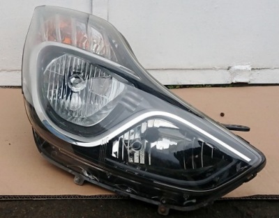 Hyundai ix20 92102-1kxxx 9pin фара правый перед фото №1