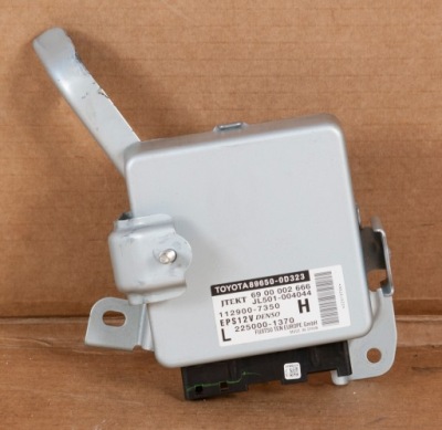 Toyota yaris iii модуль блок керування підсилювача фото №1