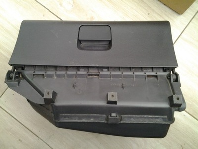 Бардачок пасажира 6q1857101e vw фото №1