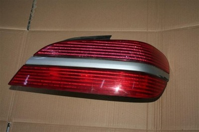 FARO PARTE TRASERA DERECHA PEUGEOT 406 RESTYLING BERLINA  