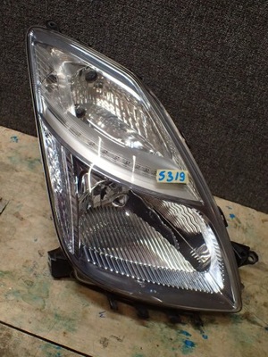 Лампа перед правая toyota prius lift фото №1