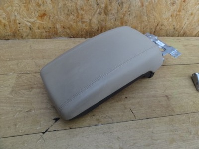 Ssangyong xlv 2017 підлокітник кришка оригінал фото №1