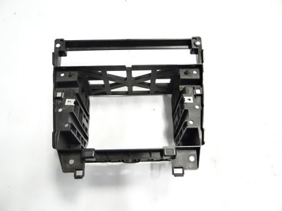 Bmw e60 e61 каркас рамка радіо navi 7076082 фото №1