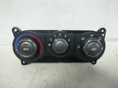 Панель кондиціонера обдув hyundai matrix 2000r. фото №1