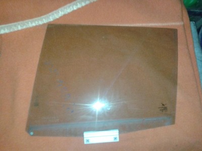 Saab 93 9-3 скло бічна лівий задня фото №1