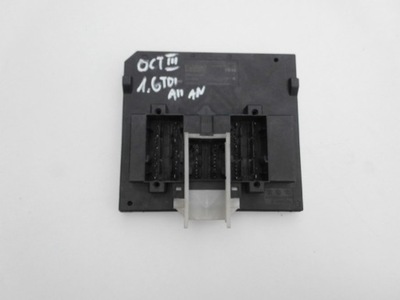 Модуль комфорту bcm 5q0937084s leon iii a3 8v фото №1