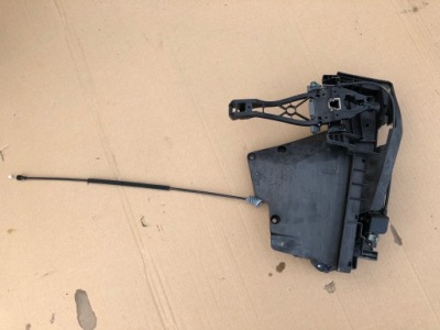 Volvo c30 левый передний замок дверь 30799311 перед фото №1