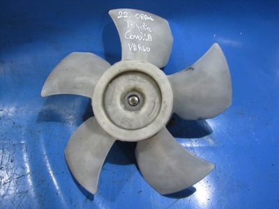 Вентилятор радиатора toyota corolla verso 2.2 d4d фото №1
