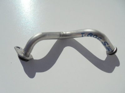 Vw t-roc шланг обратный масла 04c145735a 17-19 фото №1