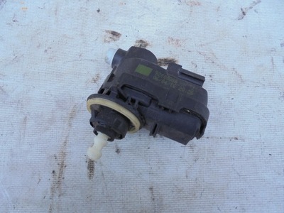 Моторчик регулировки света toyota yaris iii фото №1