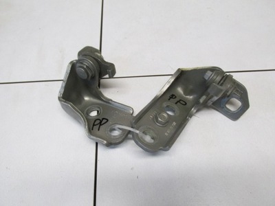 Петля двері перед правий колір nc b-max 2013 rok фото №1