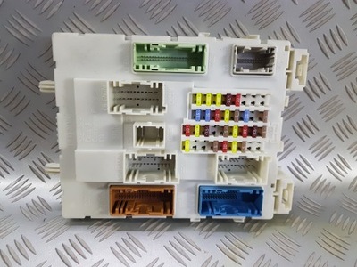 МОДУЛЬ КОМФОРТУ ЗАПОБІЖНИКІВ FOCUS MK3 1.6 16V BV6N14A073DF