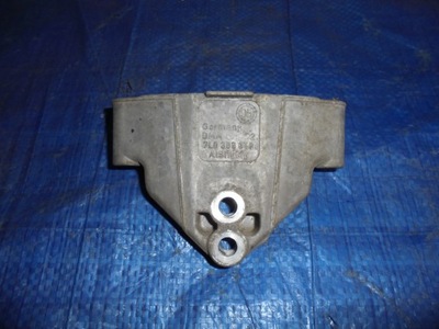 Кронштейн кронштейн коробки audi q7 7l0399649d фото №1