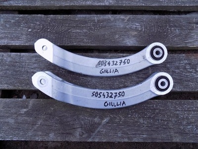 Alfa romeo giulia stelvio важелі важіль задній задня фото №1