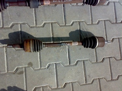 Kia rio iv 2011 2015 привідний вал ліва idealna 1.1crdi фото №1