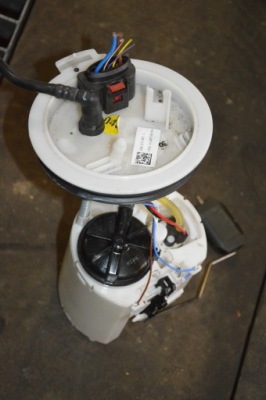 Seat ibiza 6f 1,0mpi насос топлива 2q0919051g фото №1