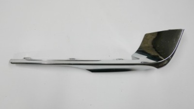 Bmw оригінальний номер 7304059 молдинг хром бампера передній фото №1