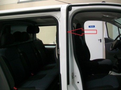 Прокладка блок двигателя средний правая vivaro trafic iii фото №1