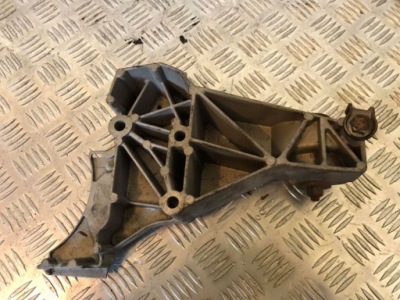 Audi rs6 c5 4.2 v8 кронштейн кронштейн кронштейн фото №1