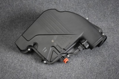 Корпус фильтра датчик массового расхода воздуха bmw 5 f07 f10 f11 5.0 фото №1