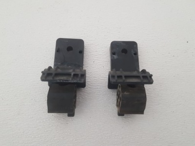 Chevrolet aveo t300 кронштейн радиатора фото №1