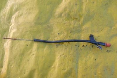 Peugeot 208 щуп щуп масла 1.4 e-hdi фото №1