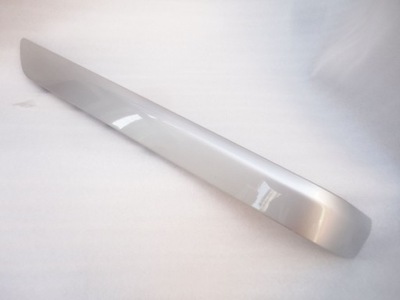 Volvo v70 молдинг бампера задня фото №1