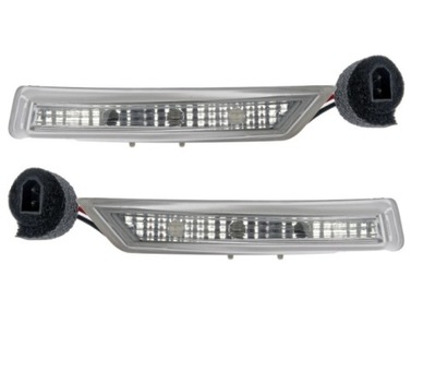 LUZ DIRECCIONAL EN ESPEJO GRAND CARAVAN RT 08-18  