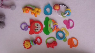 Grzechotki gryzaczki fisher price canpol inne 10sz