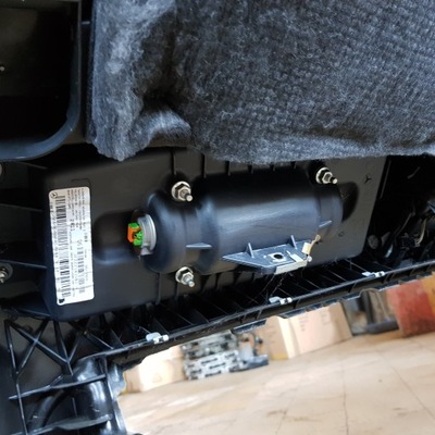 Подушка пасажира mercedes w204 фото №1