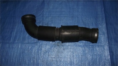 Opel meriva b 1.7 труба воздухозаборник воздуха 13259853 фото №1