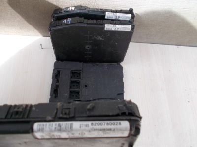 Renault megane ii, scenic ii bsi uch 8200780028 фото №1