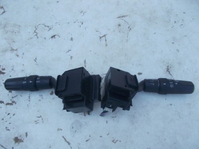 Переключатели pod руль mazda 5 05-10 фото №1