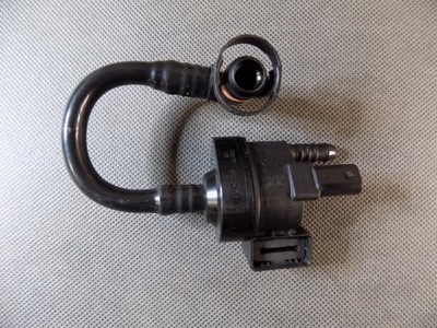 Audi q7 4m клапан 06m906517s 06e133761j фото №1