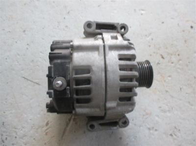 Генератор mercedes 2.2 cdi a0009067702 фото №1