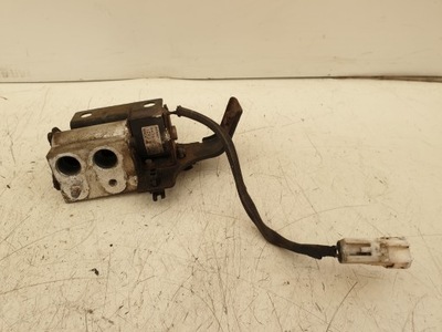 Клапан кондиционера legacy iv outback фото №1