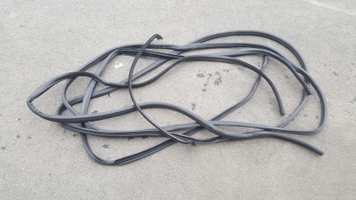 Ford grand c-max прокладка резиновый элемент дверь кузовная фото №1