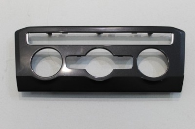 Vw tiguan 2 рамка панель кондиционера 5nb820073a фото №1