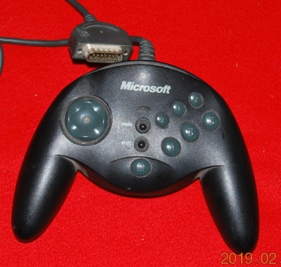 Microsoft Sidewinder game pad