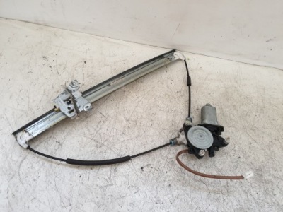 Моторчик подъемник стекло правый перед premacy 03r фото №1