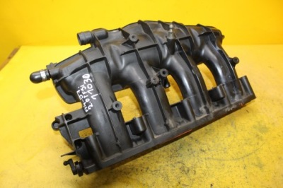 Коллектор всасывающий a4 b7 2.0 tfsi bul 06d133192b фото №1