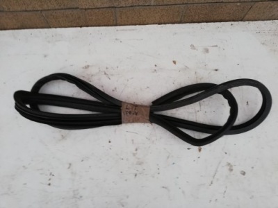 Прокладка дверь левый задняя honda fr-v frv 04-09 фото №1