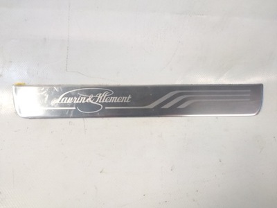 Skoda superb iii молдинг поріг правий задня laurin фото №1